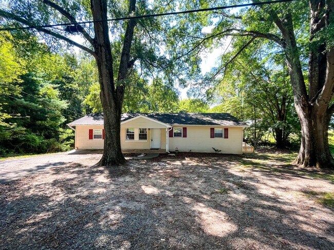 Building Photo - Charming 4 bedroom, 2 bathroom home in Wal...