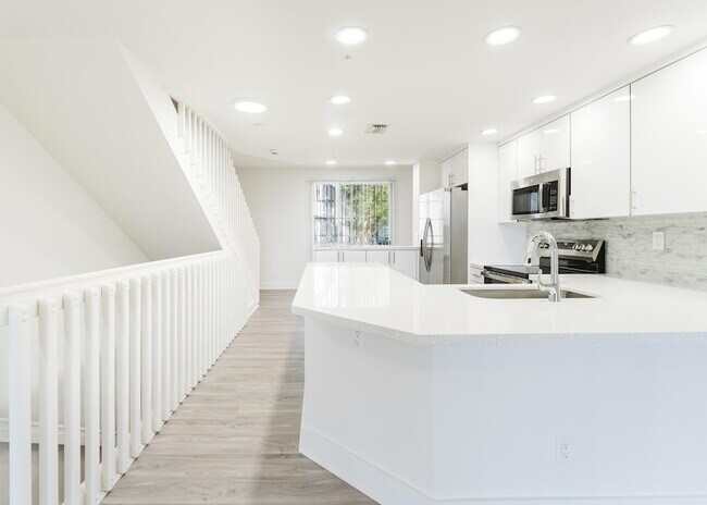 Foto del edificio - 20889 St Andrews Blvd