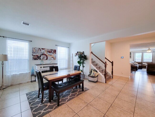Foto del edificio - 5046 Longlane Dr