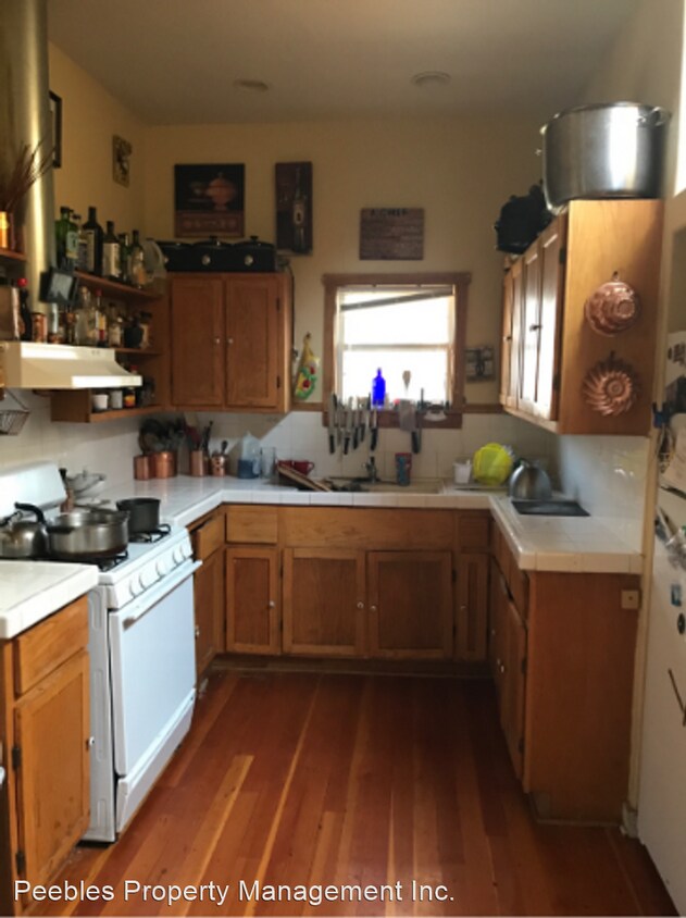 Building Photo - 3 br, 2 bath House - 918 Alder St