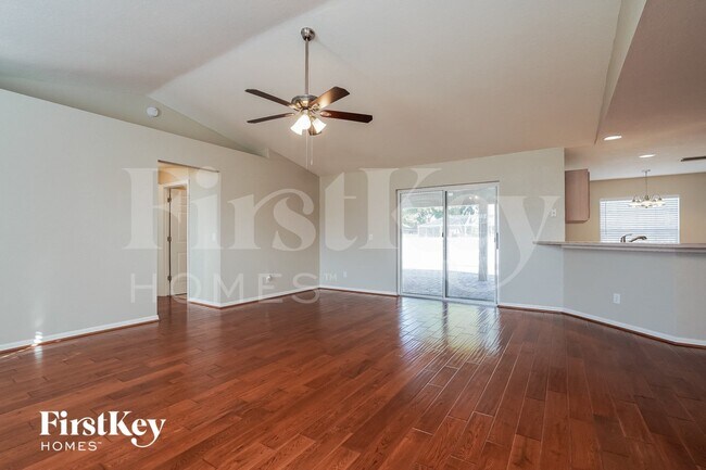 Foto del edificio - 421 SE 19th St