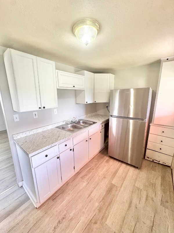 Foto del edificio - 2828 E 15th St