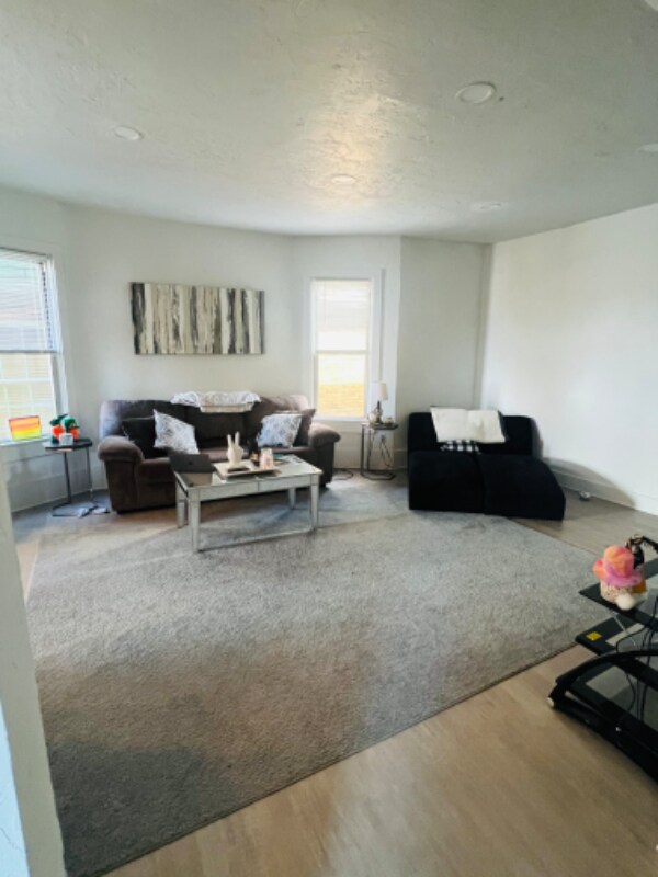 128 Cohasset St Unit 2, Pittsburgh, PA 15211 Room for Rent in
