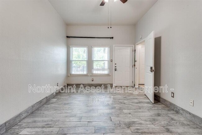 Building Photo - 6081 Milton St