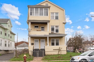 Building Photo - 30-32-32 Fenwick St