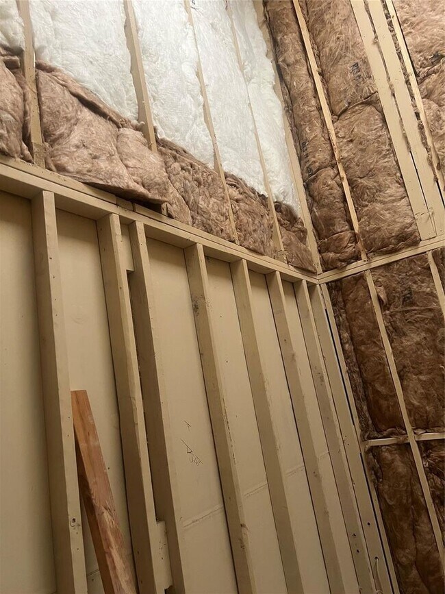 Foto del edificio - 2668 Bering Dr