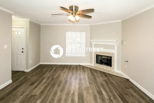 Building Photo - 3 Bedroom Pet-Friendly Home in Horn Lake, MS with Main Street Renewal