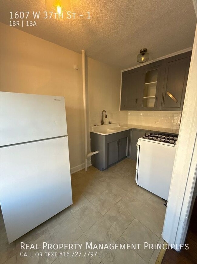 Foto del edificio - 1607 W 37th St