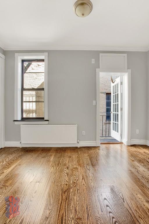 Photo - 343 E 5th St