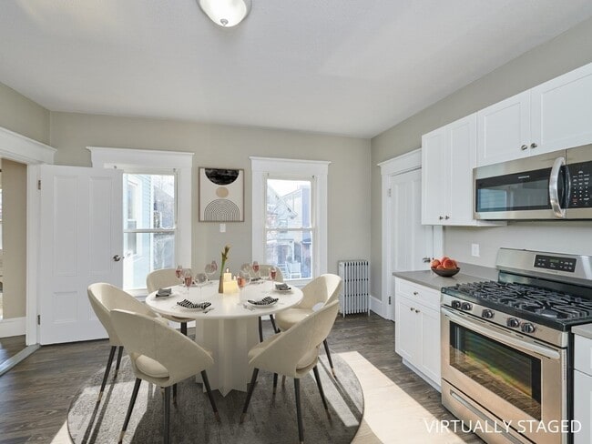 Building Photo - 357 K St