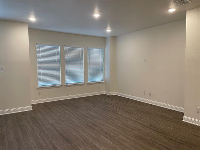 Building Photo - 124 Peach Orchard Ln