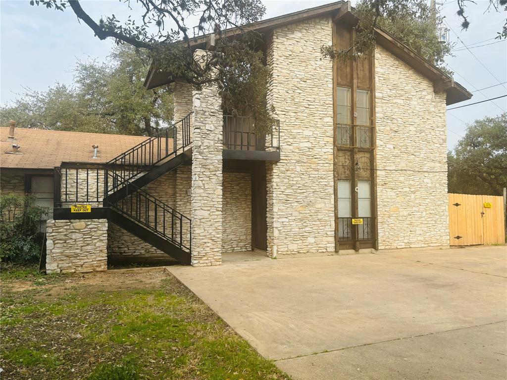 Primary Photo - 8201 Sam Rayburn Dr