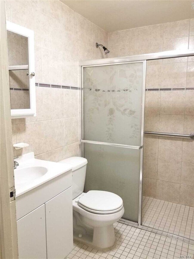 Foto del edificio - 90-33 83rd Ave