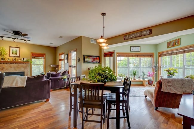 Building Photo - 187 Shato Ln