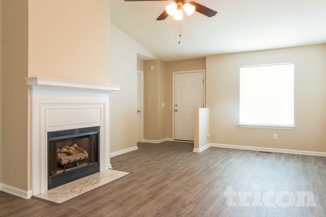 Building Photo - 409 Kayak Ct