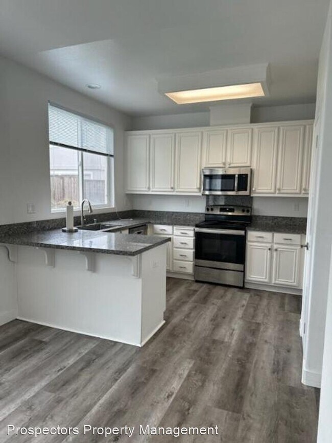 Building Photo - 3 br, 2 bath House - 16260 San Ramon