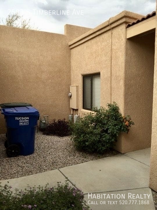 Building Photo - El Mirador 2BD/2BA Townhome with 2-Car Garage