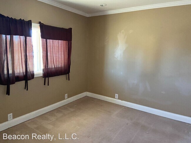 Building Photo - 3 br, 2 bath House - 1612 S Ave C