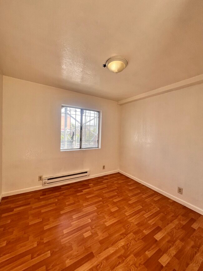 Foto del edificio - 624 Oak St