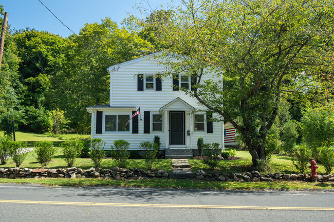 Foto del edificio - 26 Greenwood Ave