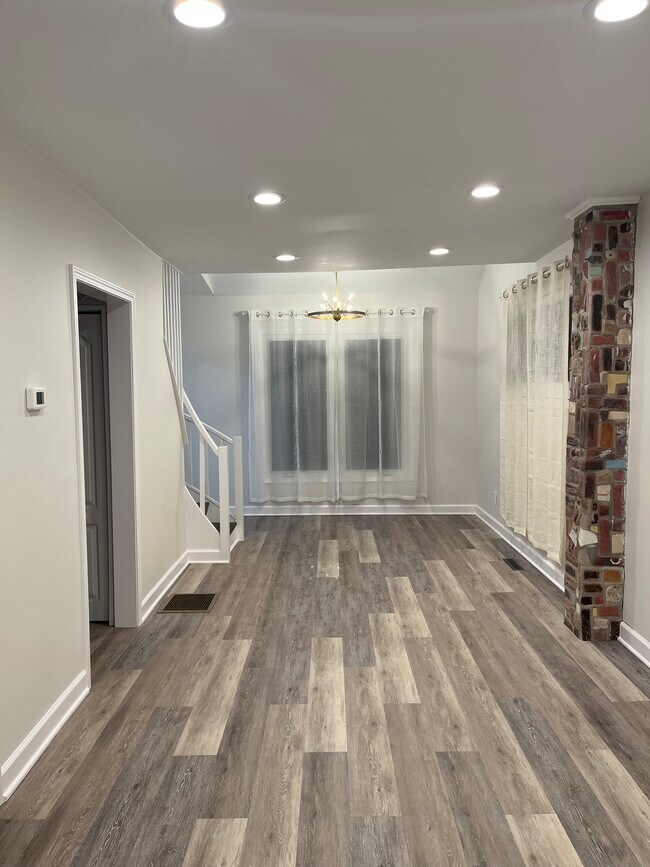 Sala de estar - 4043 Polk St