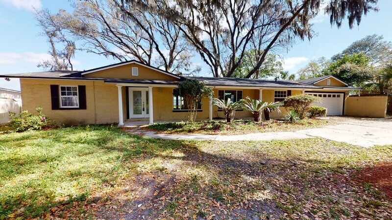 Primary Photo - 2205 Holly Oaks River Dr