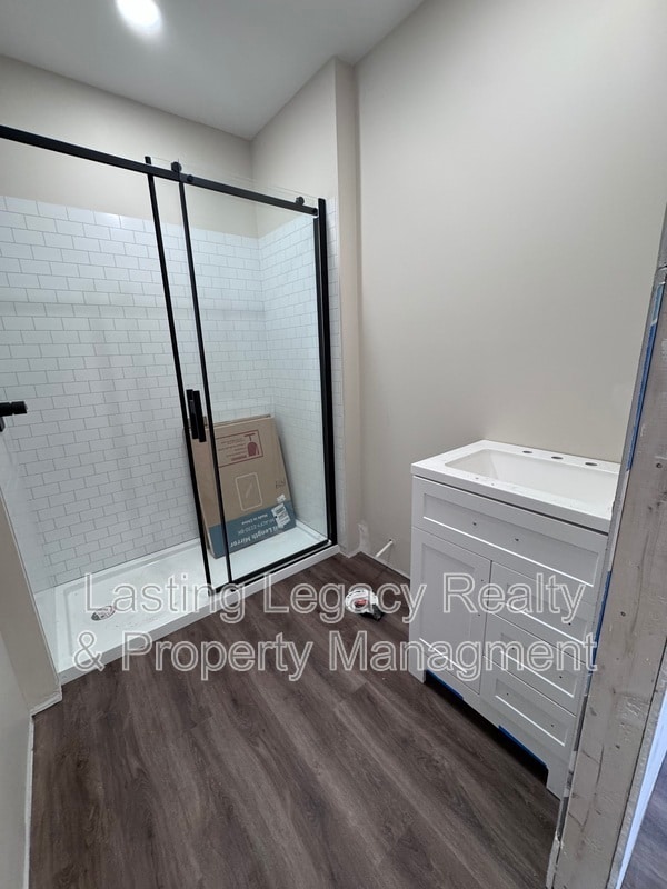 Building Photo - 441 E Depot St