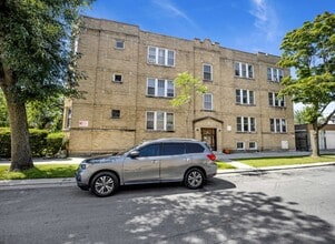 Building Photo - 2439 W Birchwood Ave