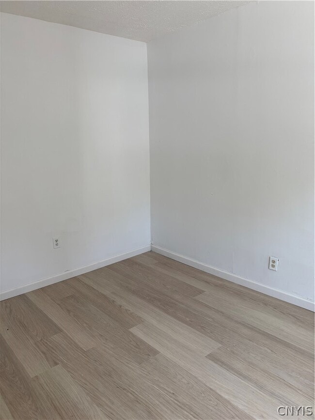 Building Photo - 7 Dublin St