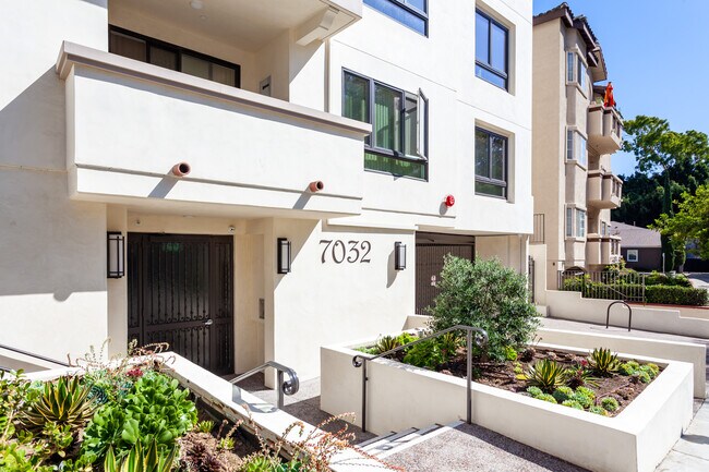 Building Photo - 7032 Ramsgate Pl