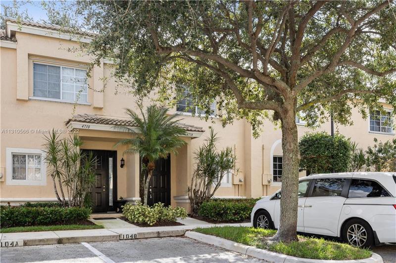 Primary Photo - 4714 NW 57th Pl