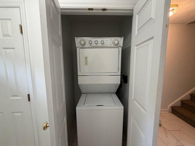 Photo - 1477 N. Donahue, Unit 3901 Apartment