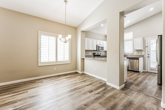 Building Photo - 40638 N Key Ln