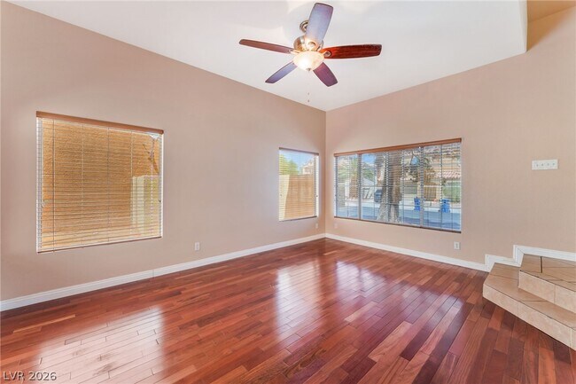 Foto del edificio - 3467 Blue Heather Dr