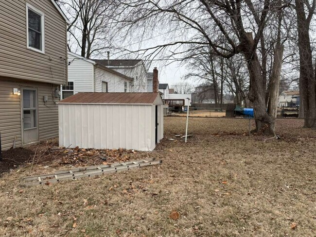 Building Photo - 2260 Danelle Ct