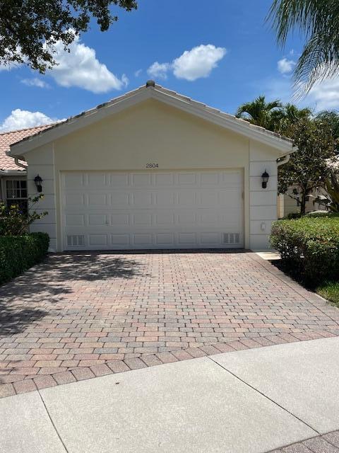 Building Photo - 2804 Rio Claro Dr N