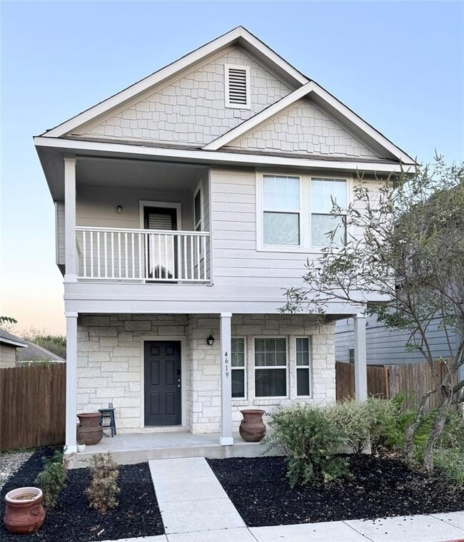 Building Photo - 4619 Senda Ln