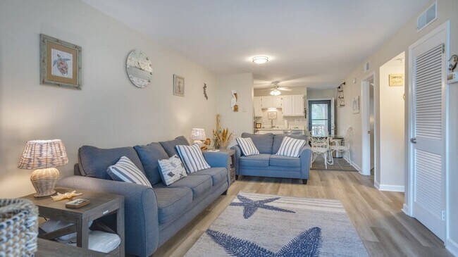 Foto del edificio - 239 Beach City Rd