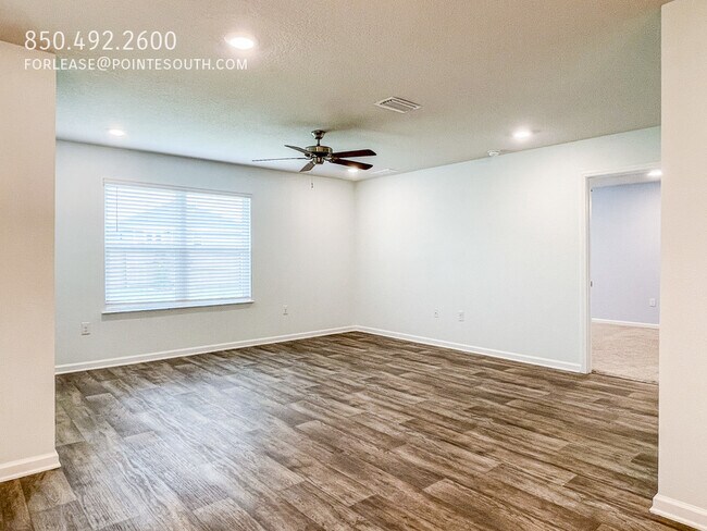 Building Photo - 5590 Guinevere Ln