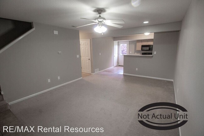 Building Photo - 4 br, 3 bath House - 4005 Snowy Owl Dr