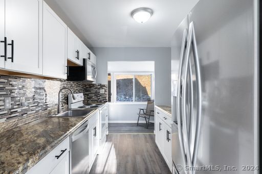 Foto del edificio - 322 New Litchfield St