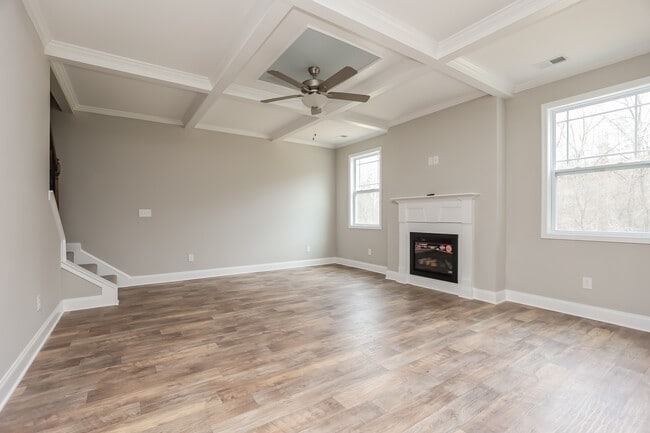 Foto del edificio - 1192 Black Oak Cir