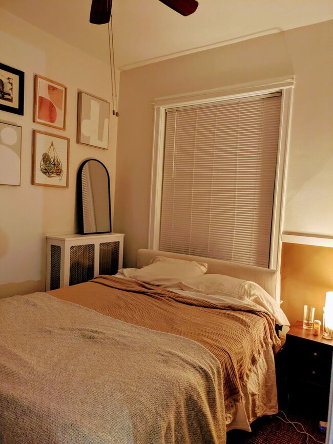 Foto del edificio - 4856 N Magnolia Ave