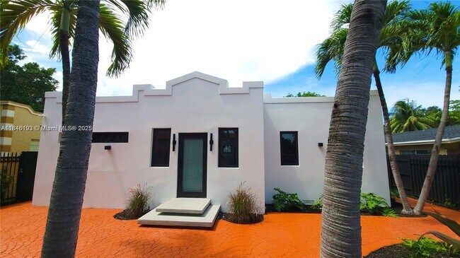 Building Photo - 819 NW 48th St