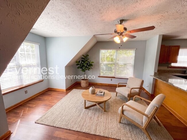 Foto del edificio - 1731 4th Ave N