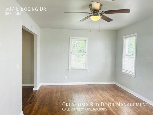 Building Photo - 507 E Boeing Dr