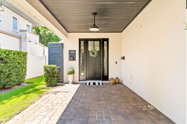 Foto del edificio - Experience Elegance and Comfort: Spacious ...