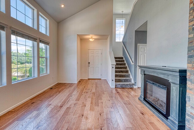 Photo - 1154 Telleen Ave Townhome