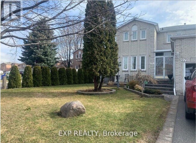 Photo du bâtiment - 979 Rambleberry Ave