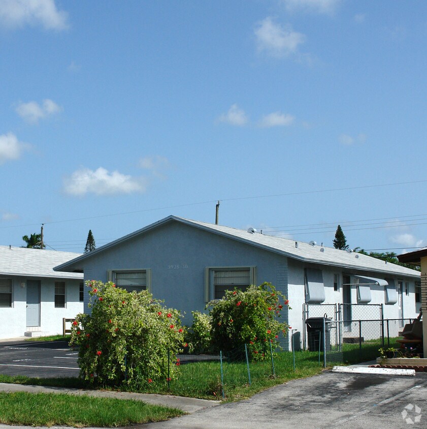 Foto del edificio - 5928-5930 Garfield St